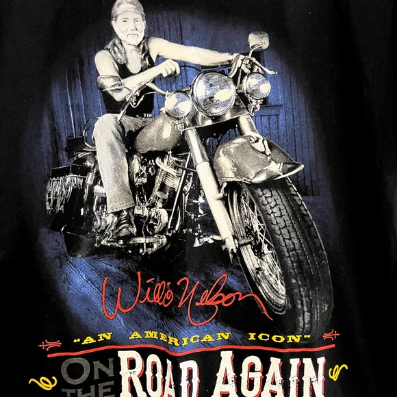 Willie Nelson An American Icon On The Road Again T Shirt Printed in Austin Texas - Picture 3 of 4